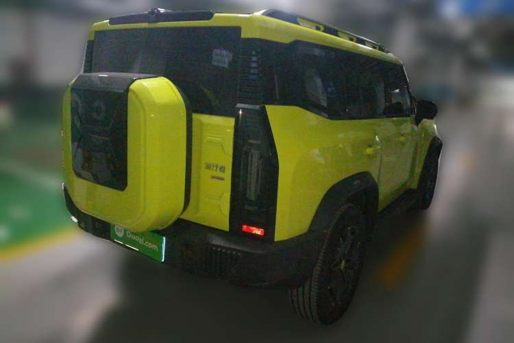 Used JETOUR Traveler 2023 2.0T All-Wheel-Drive CrossPRO Rear Right 45 Deg