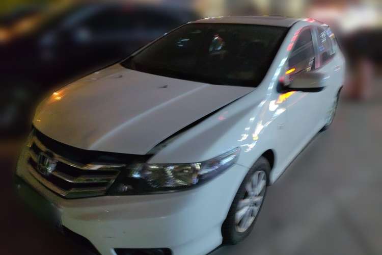 Used Honda City Classic 2012 1.5L manual Elite Edition