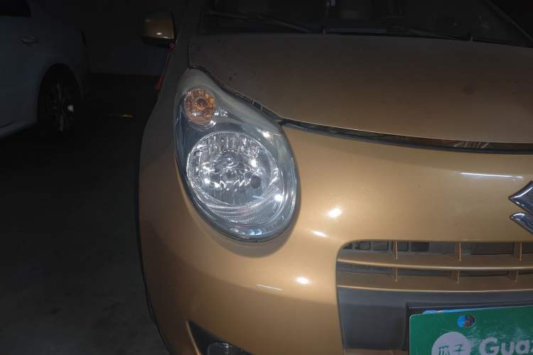 Used Suzuki Alto 2009 1.0L Manual Deluxe Edition Right Front Headlight