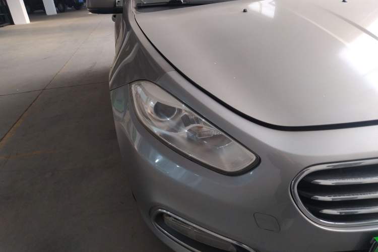 Used Fiat Viaggio 2012 1.4T Automatic Enjoyment Edition
