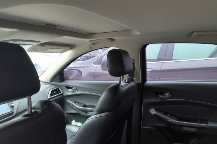 Used Ford Escort 2015 1.5L Automatic Fashion Model
