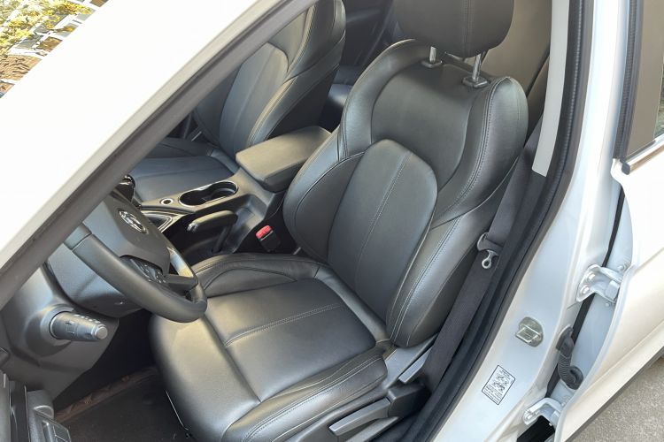 Used Dongfeng Aeolus AX7 2019 Classic 230T Manual Elite Model China VI Standard
