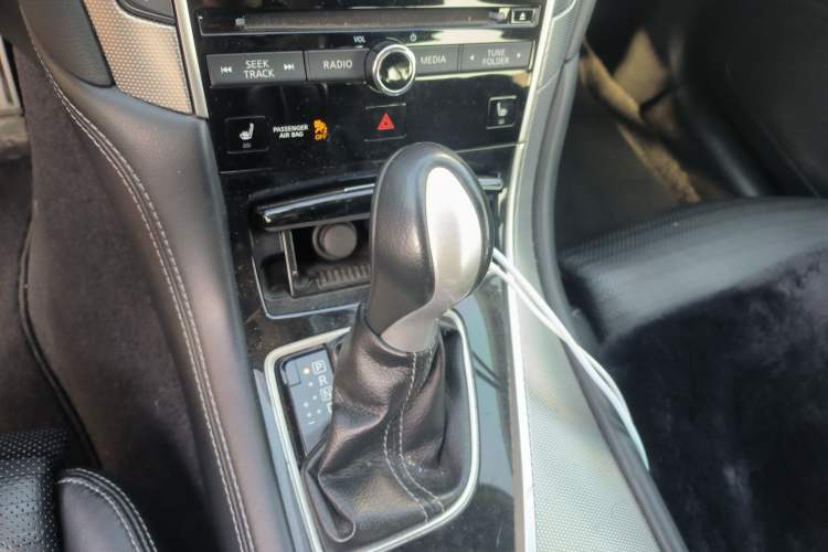 Used Infiniti Q50 2014 3.7L Luxury Sport Edition
