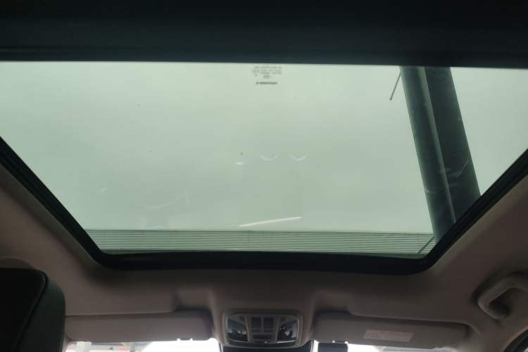 Used Wey VV6 2019 2.0T Two-Wheel-Drive Ultra-Luxury Version China VI Standard
