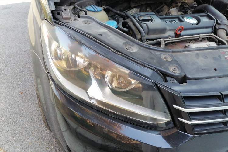 Used Volkswagen Touran 2011 1.4T DSG Zhiya Edition 5 Seats
