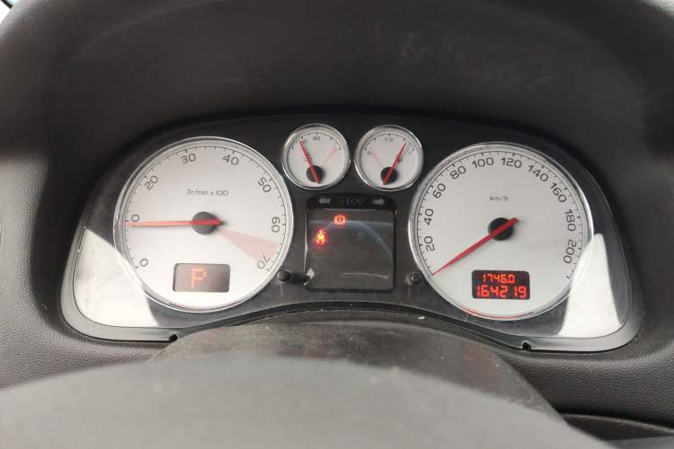 Used Peugeot 307 2010 Hatchback 1.6L Automatic Comfort Edition