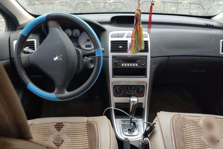 Used Peugeot 307 2010 Hatchback 1.6L Automatic Comfort Edition