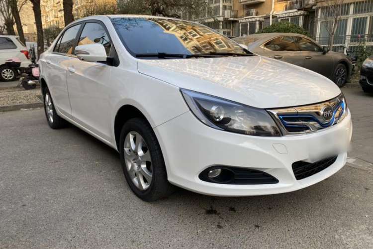 Used BYD e5 2017 300 Prestige Edition
