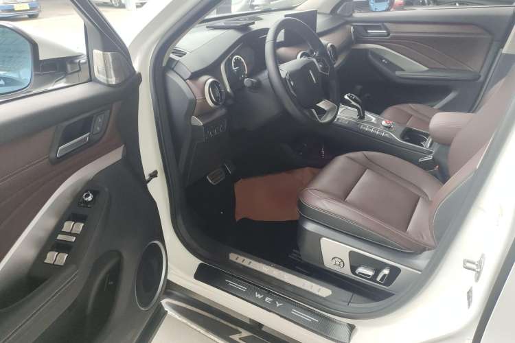Used Wey VV6 2019 2.0T Two-Wheel-Drive Ultra-Luxury Version China VI Standard
