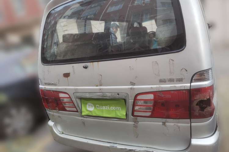 Used Jinbei Grace 2015 2.0L Classic Edition Basic Model Long Wheelbase 7-Seater
