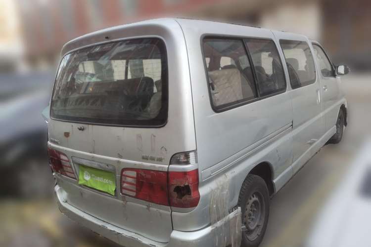 Used Jinbei Grace 2015 2.0L Classic Edition Basic Model Long Wheelbase 7-Seater
