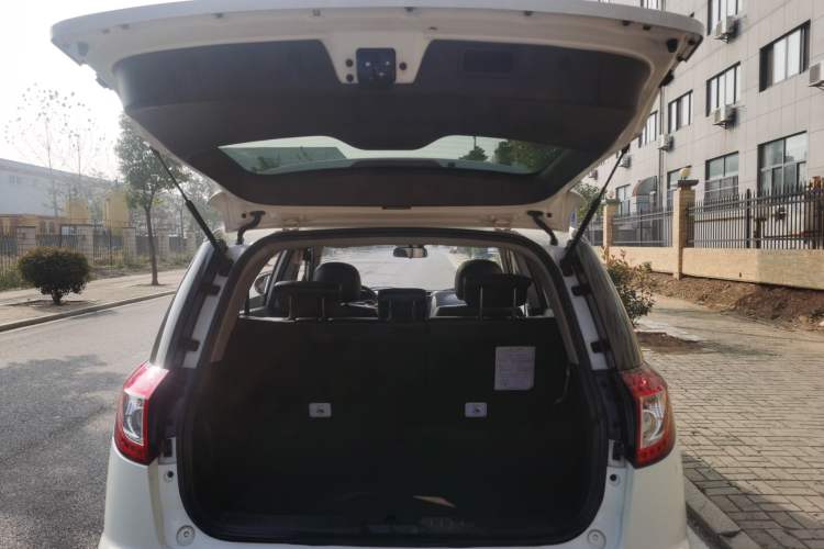 Used Geely Auto GX7 2012 1.8L Manual Elite Model