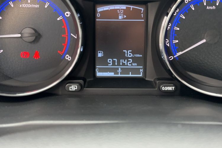 Used FORTHING SX6 2016 1.6L Manual Elite Model