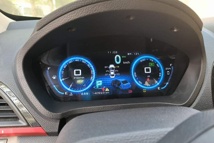 Used BYD Qin 2014 1.5T Flagship Model
