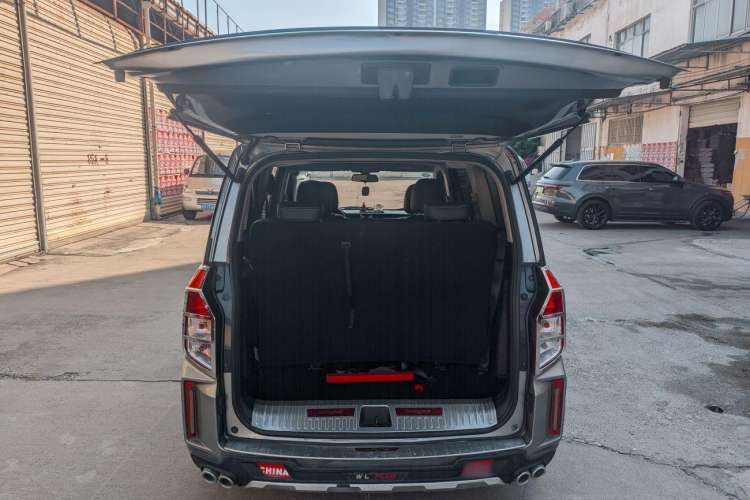 Used Wuling Hongguang PLUS 2019 1.5T Manual Luxury 7-Seater
