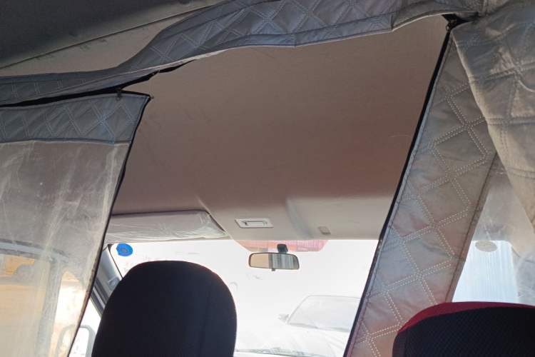 Used Foton Toano 2020 2.5T Manual Tongtu Short Wheelbase Mid-Roof 5/6-Seater 4J25TC3