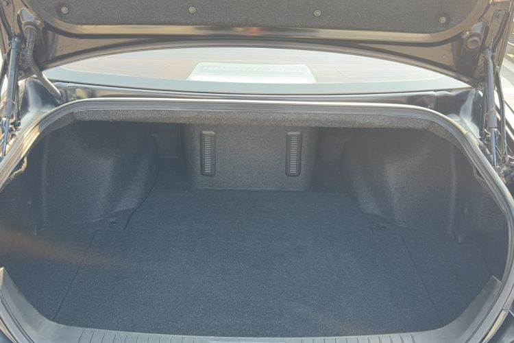 Used Hongqi H7 2013 2.0T Luxury Model