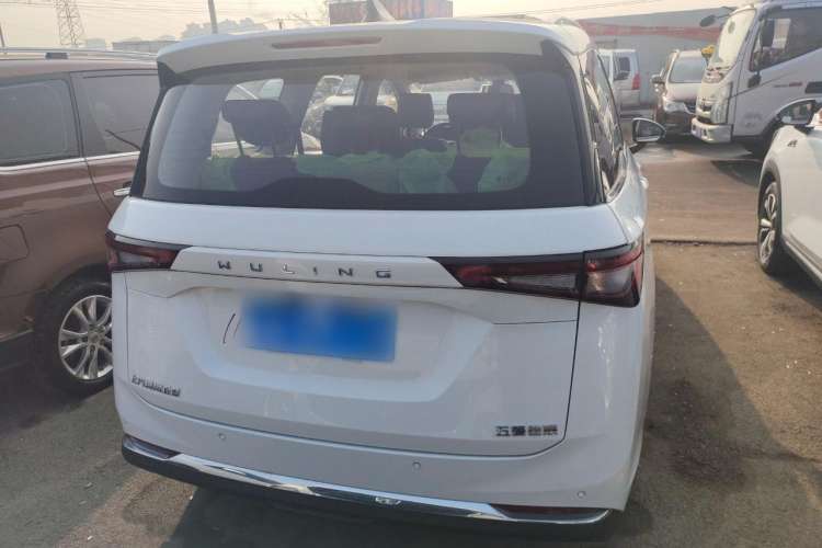 Used Wuling Jiachen 2022 1.5L Manual Comfort Edition
