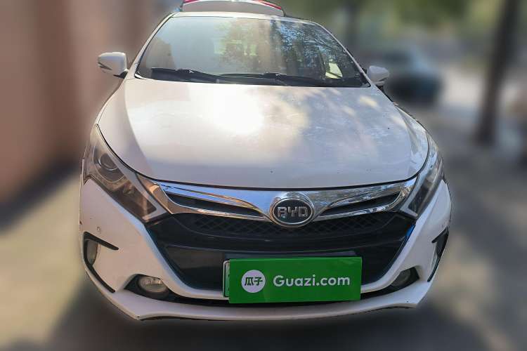 Used BYD Qin 2014 1.5T Flagship Model
