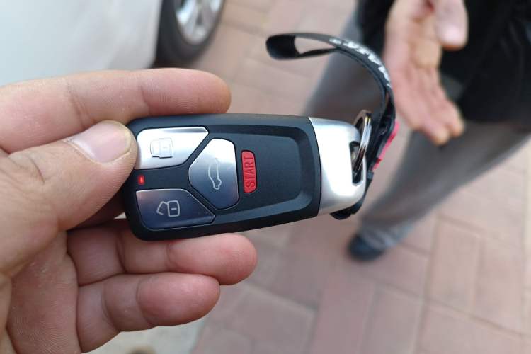 Used Chevrolet Lova RV 2016 1.5L Automatic Smart Drive Edition
