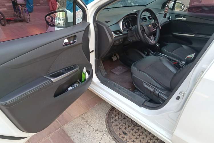 Used Chevrolet Lova RV 2016 1.5L Automatic Smart Drive Edition
