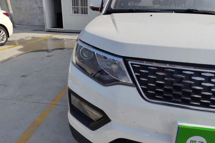 Used CHANGAN OSHAN CX70 2017 CX70T 1.5T Automatic Zunqing Edition
