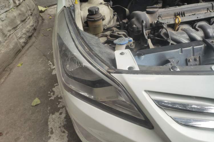 Used Hyundai Verna Ray 2014 1.4L Automatic GLX