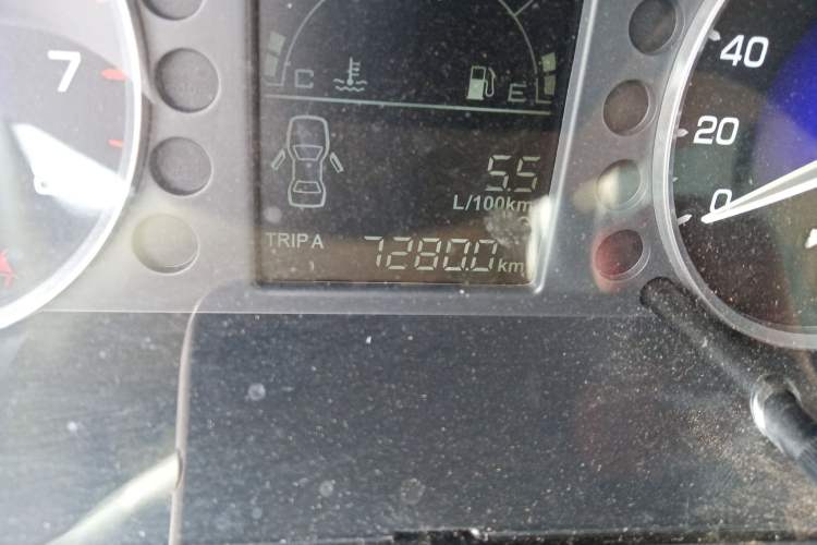 Used Dongfeng Aeolus A30 2014 1.5L Manual Smart-Drive Luxury Edition