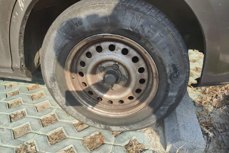 Used Foton MP-X E 2017 2.0L New Express Long Wheelbase 4Q20M