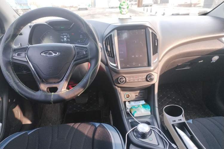 Used Chery New Energy Arrizo 5e 2018 450 Smart Edition Center Console