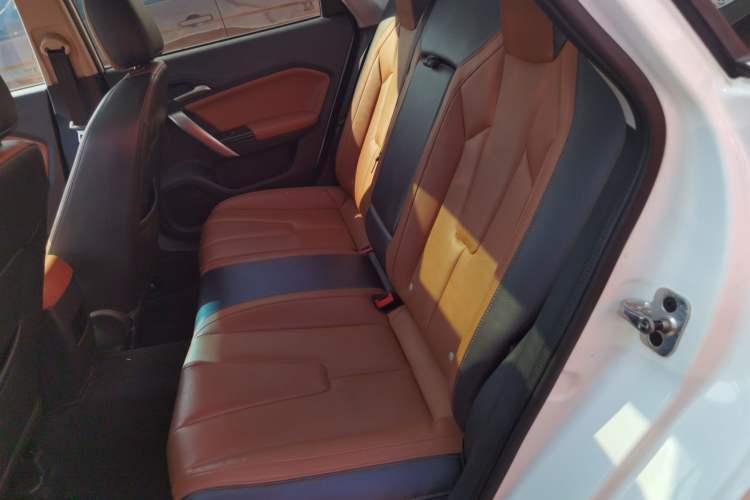 Used MG GT 2016 1.5L Automatic Value-Added Luxury Edition