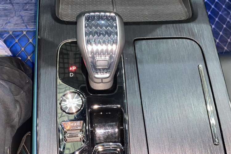 Used GAC Trumpchi GS8 2022 Dual-Engine Series 2.0TM Two-Wheel Drive Prestige Edition (7 Seats)