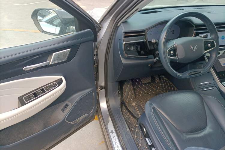 Used ARCFOX Alpha T 2021 600H