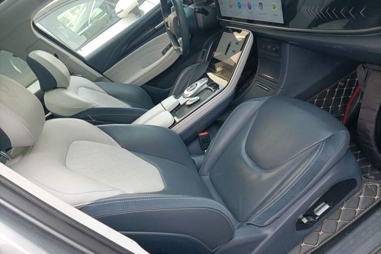 Used ARCFOX Alpha T 2021 600H