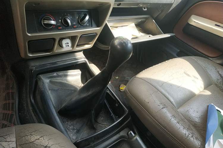 Used Dongfeng Fengdu Paladin 2008 2.4L Two-Wheel-Drive Standard Version