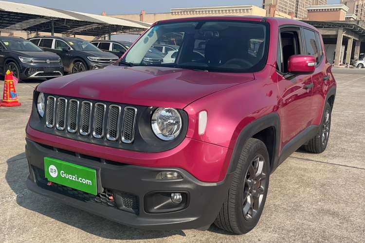 Used Jeep Renegade 2017 180T Automatic Kinetic Edition+

