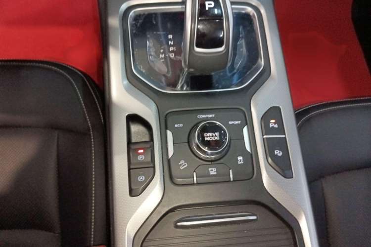 Used Geely Auto Haoyue 2020 1.8TD DCT Flagship 7-Seater