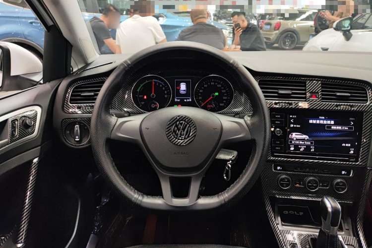 Used Volkswagen Golf Pure Electric 2020 Chari
