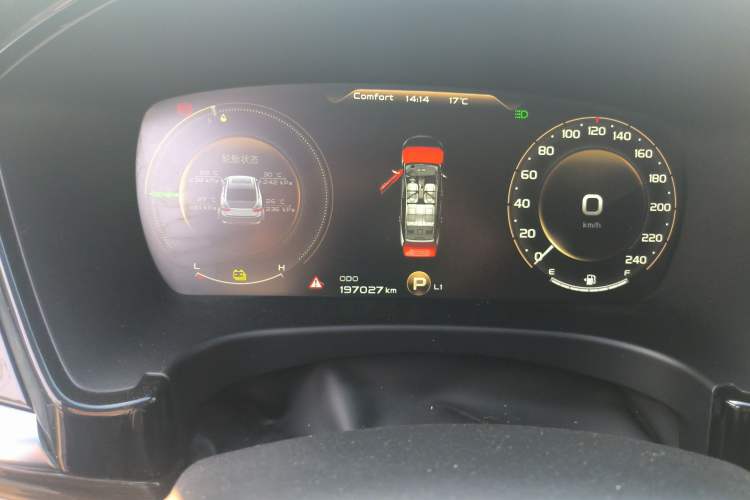 Used Geely Auto Emgrand GT New Energy 2018 1.5T PHEV Yao Ling Edition Odometer Close Up