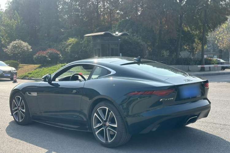 Used Jaguar F-TYPE 2022 P300 Hardtop Version
