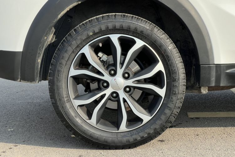 Used Yema Bojun 2019 Performance Version 1.5T CVT Lingdong Model
