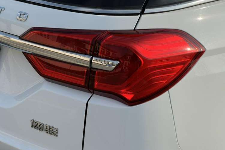 Used Yema Bojun 2019 Performance Version 1.5T CVT Lingdong Model
