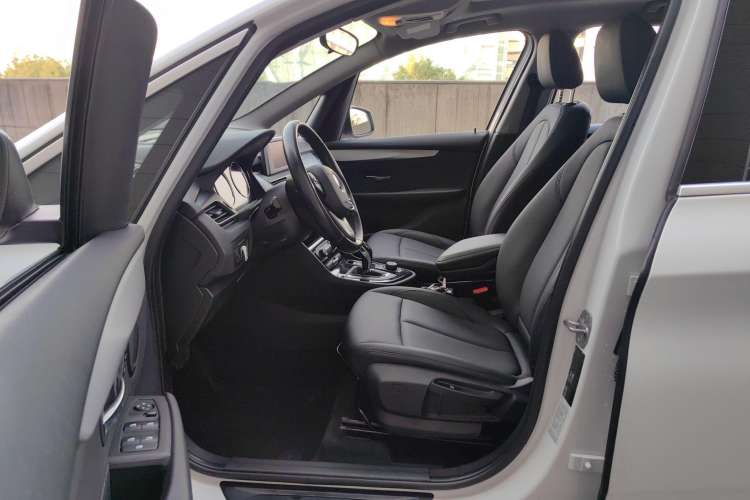 Used BMW 2 Series Gran Tourer 2019 220i Leading Model