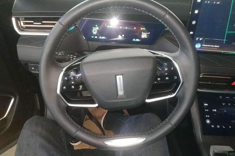 Used Wey Latte DHT-PHEV 2022 1.5T Two-Wheel-Drive Extra-Large Version