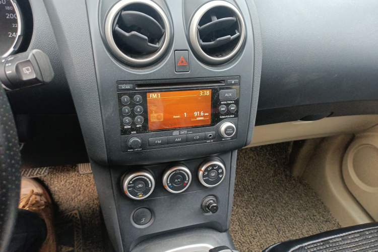 Used Nissan Qashqai 2010 20X LE CVT 2WD
