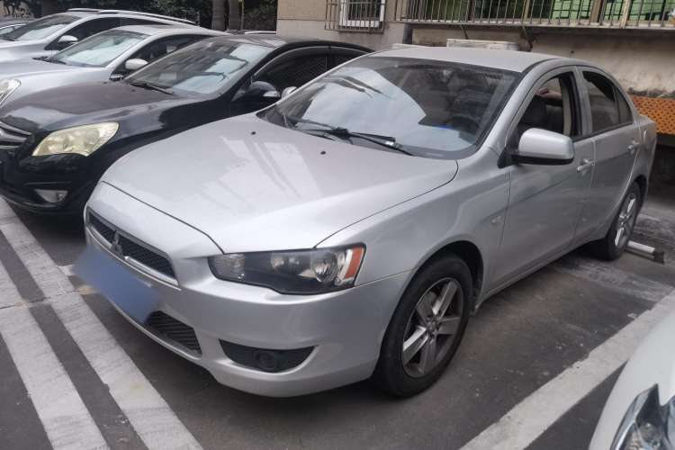 Used Mitsubishi Lancer EX 2011 Fashion Edition 1.8L Manual Smart Type