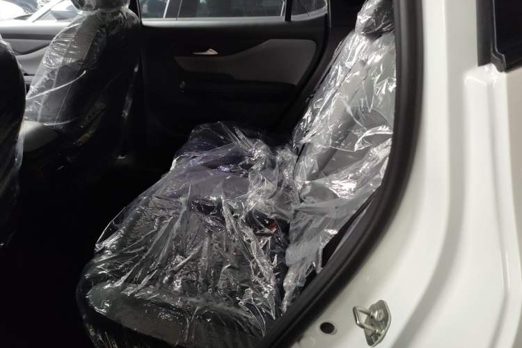 Used Hycan Z03 2022 510 km Range Trendy Cool Version 160 kW 61.13 kWh
