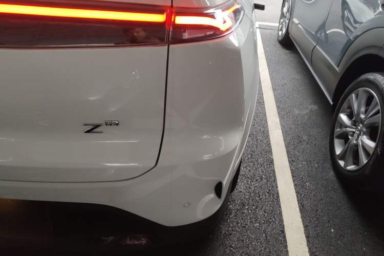 Used Hycan Z03 2022 510 km Range Trendy Cool Version 160 kW 61.13 kWh
