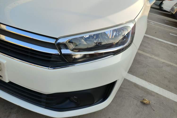 Used Citroen C4 Sega 2018 1.6L Manual Comfort Model
