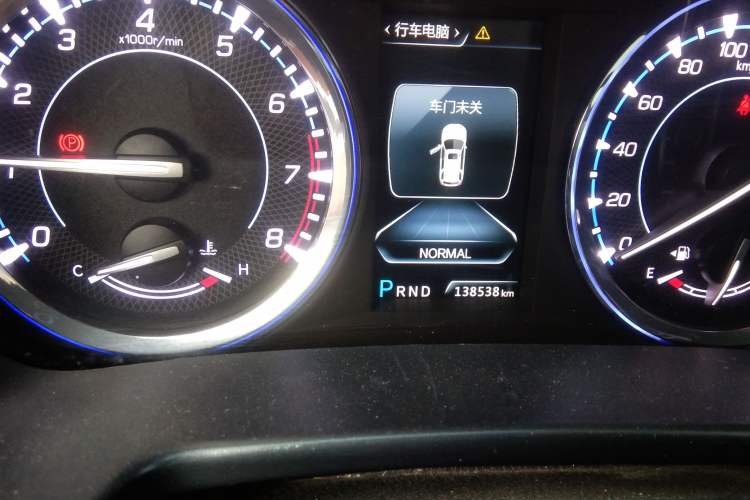 Used CHANGAN CS95 2017 2.0T Four-Wheel Drive Smart Edition